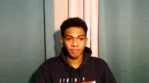 Snapshot of worshipmycockxxx chatting on 01.21.25 Josh This is my new account now online show from 01.21.25