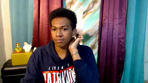 Snapshot of worshipmycockxxx chatting on 10.10.25 Josh This is my new account now online show from 10.10.25