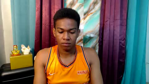 Snapshot of worshipmycockxxx chatting on 10.24.25 Josh This is my new account now online show from 10.24.25