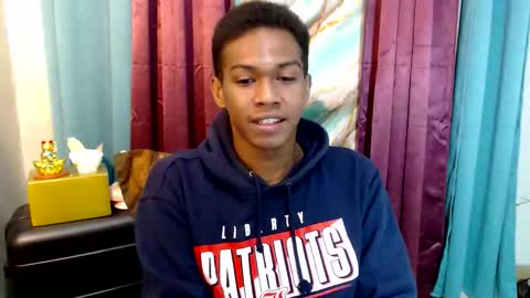 Snapshot of worshipmycockxxx chatting on 11.07.25 Josh This is my new account now online show from 11.07.25