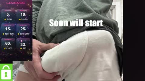 Snapshot of wow_david chatting on 02.10.26 David online show from 02.10.26