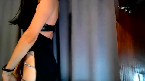 Snapshot of wow_dream_girl_ chatting on 09.29.25 wow_dream_girl_ online show from 09.29.25