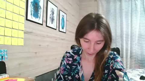 Anna  online show from 06.24.26