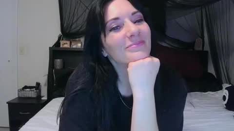 Crystal Lake online show from 05.02.26