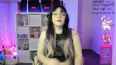 Snapshot of wrenvalentine chatting on 09.14.25 Wren Valentine online show from 09.14.25