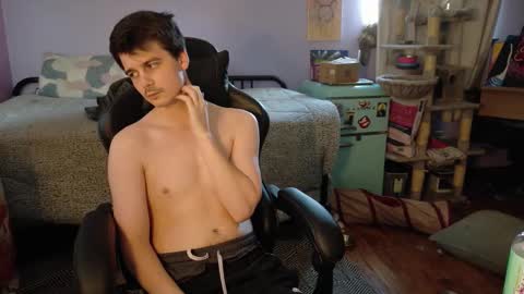 Wyatt online show from 10.17.25