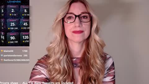 Snapshot of wynfreya chatting on 03.14.26 Wyn online show from 03.14.26