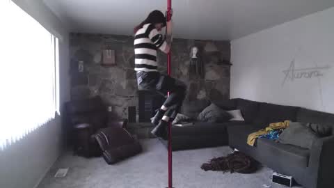 Snapshot of wytransgal chatting on 11.05.25 WyTransGal - Aurora online show from 11.05.25