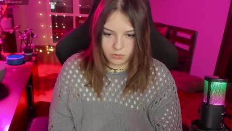 LOVE NERDS ONLY online show from 02.10.26