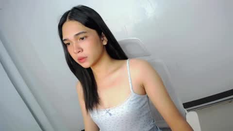 xairah_doux online show from 05.08.26