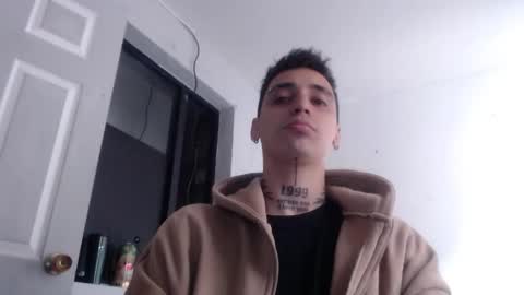 Snapshot of xalejo_max chatting on 11.25.25 xalejo_max online show from 11.25.25