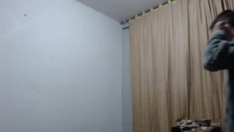 Snapshot of xalejo_max chatting on 11.26.25 xalejo_max online show from 11.26.25