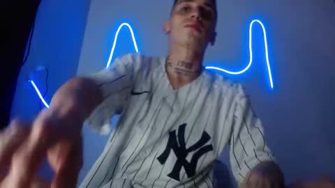 Snapshot of xalejo_max chatting on 12.02.25 xalejo_max online show from 12.02.25