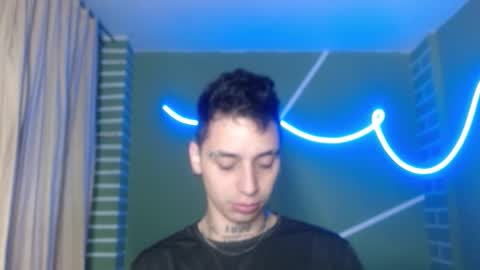 Snapshot of xalejo_max chatting on 12.16.25 xalejo_max online show from 12.16.25