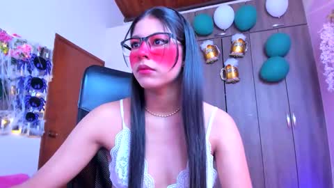 XALLYSONX online show from 10.03.25