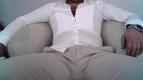 xalphabossx online show from 02.04.26