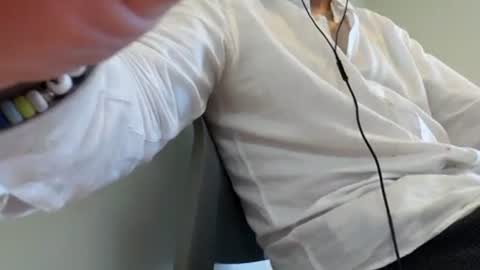 Snapshot of xalpine999 chatting on 07.02.26 Hotguy199369 online show from 07.02.26