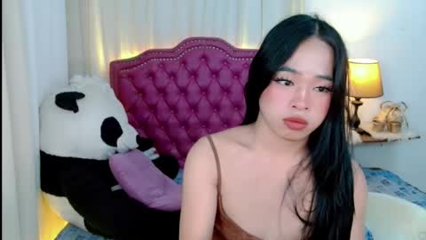Snapshot of xam_blair_asian chatting on 05.29.26 xam_blair_asian online show from 05.29.26