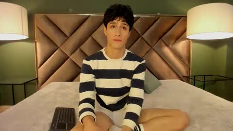 xam_collen online show from 03.10.26