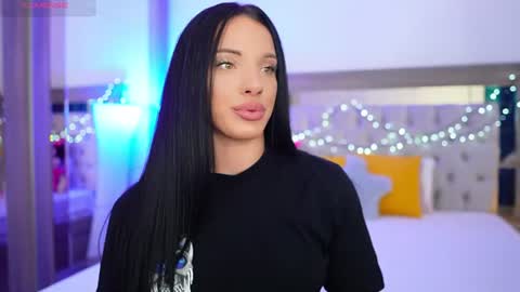 Alexandra online show from 07.26.26