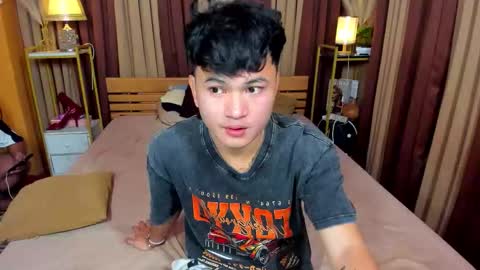 Snapshot of xandrahotmistress chatting on 11.22.25 RUTH SEXY online show from 11.22.25