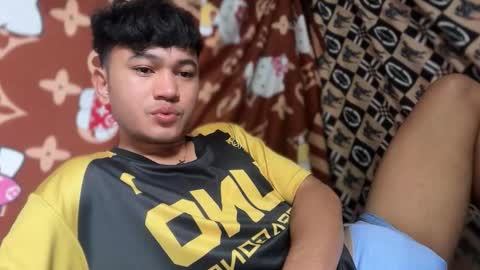 Snapshot of xandrahotmistress chatting on 12.17.25 RUTH SEXY online show from 12.17.25