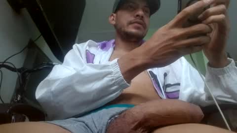 Snapshot of xavicock24 chatting on 06.25.26 xavicock24 online show from 06.25.26