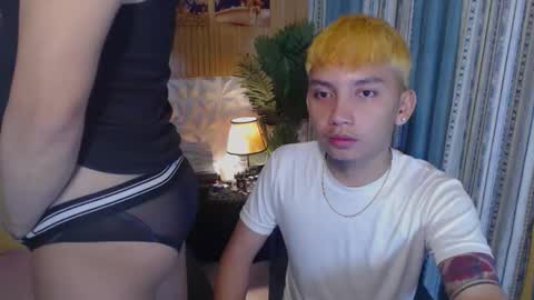 Snapshot of xcigbatecum chatting on 09.16.25 Charlie online show from 09.16.25