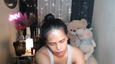 Snapshot of xclassylorainne chatting on 12.04.24 lorainne online show from 12.04.24