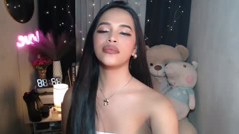 Snapshot of xclassylorainne chatting on 12.06.24 lorainne online show from 12.06.24