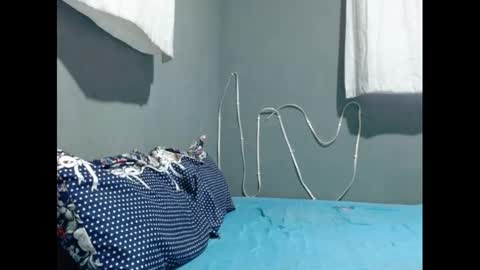 Snapshot of xcreamypussy chatting on 02.03.25 xcreamypussy online show from 02.03.25