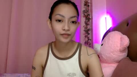 Sachi Cy online show from 01.26.25
