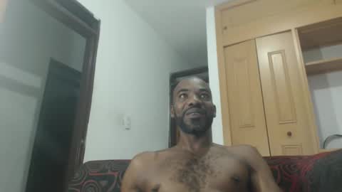 Snapshot of xdonvictor chatting on 12.24.24 Victor online show from 12.24.24