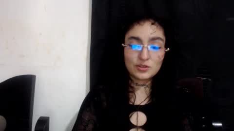 Snapshot of xdulce_maria1 chatting on 05.20.26 xdulce_maria1 online show from 05.20.26