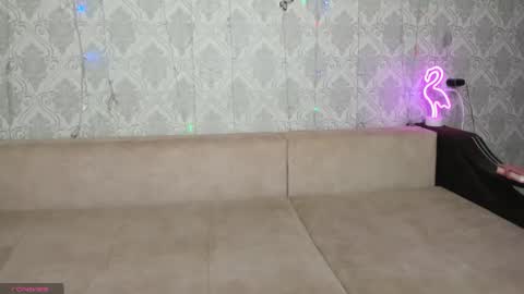 Snapshot of xeva_angelx chatting on 03.11.25 Xeva Angels online show from 03.11.25