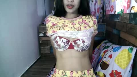 Snapshot of xgurlxlaloox chatting on 04.14.26 xgurlxlaloox online show from 04.14.26