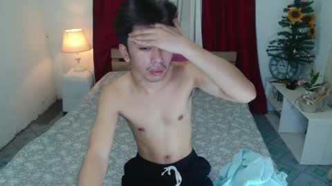 Snapshot of xhunter_boy chatting on 01.08.25 franco online show from 01.08.25