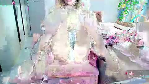 Snapshot of xiaoyu_cn chatting on 11.12.25 xiaoyu online show from 11.12.25