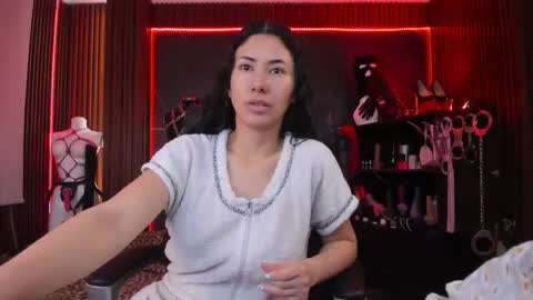 Snapshot of xiaqueen chatting on 09.18.25 XiaQueen   I M online show from 09.18.25