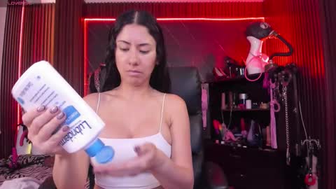 XiaQueen   I M online show from 11.14.25