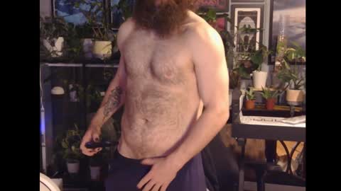 Snapshot of xiisil chatting on 10.31.25 xiisil online show from 10.31.25