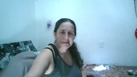 Snapshot of xime5144838 chatting on 11.19.25 Ximena online show from 11.19.25