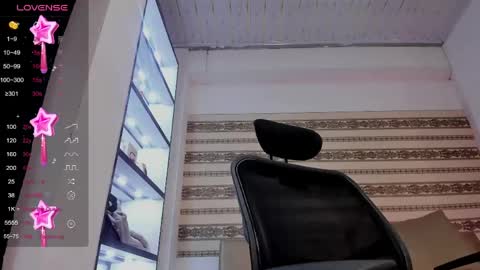 Snapshot of ximena_angels chatting on 05.25.26 ximena online show from 05.25.26