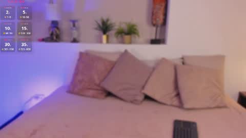  X I O M A R A  online show from 06.13.26