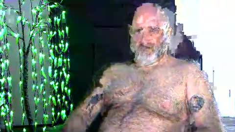 Snapshot of xjohnniex77 chatting on 12.22.25 MrSlowBurn77 online show from 12.22.25