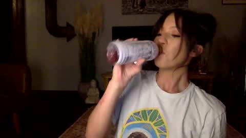 Snapshot of xlacyy chatting on 12.18.24 xLacyy online show from 12.18.24