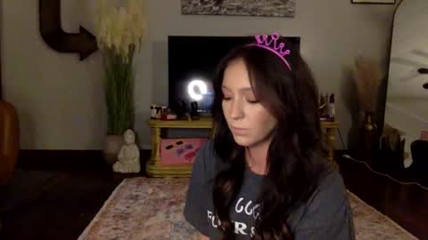 Snapshot of xlacyy chatting on 01.14.25 xLacyy online show from 01.14.25