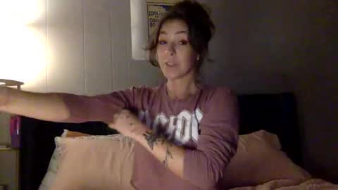 Snapshot of xlacyy chatting on 01.06.26 xLacyy online show from 01.06.26