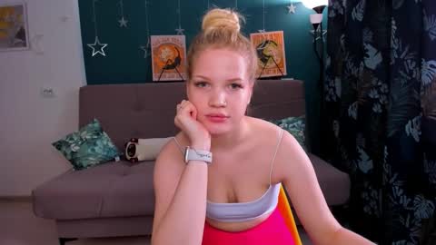 Chloe online show from 01.29.25
