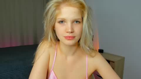 Chloe online show from 08.07.26